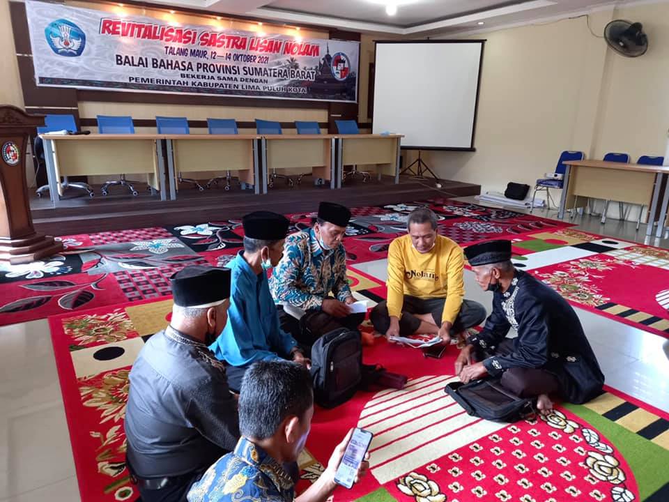 Revitalisasi Sastra Lisan Nolam, di Nagari Talang Maur, Kecamatan Mungka, Kabupaten Lima Puluh Kota