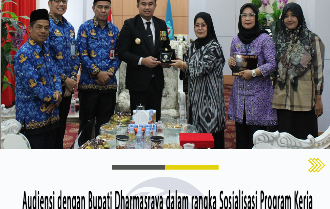 Kepala Balai Bahasa Sumbar beserta tim kerja sama melakukan audiensi dengan Bupati Dharmasraya
